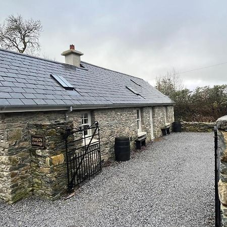 Newly Renovated Stone Cottage Located 2.5 Miles From Killarney Town Teernaboul Exterior photo