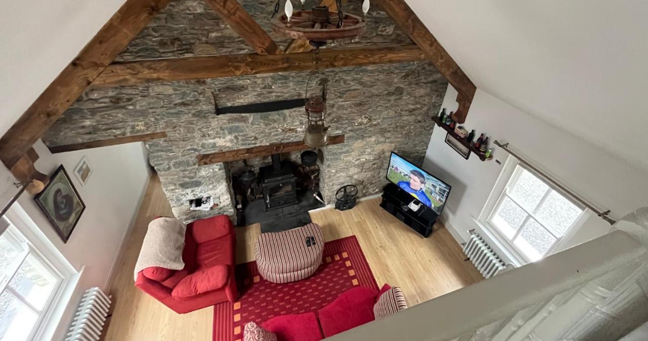 Newly Renovated Stone Cottage Located 2.5 Miles From Killarney Town Teernaboul Exterior photo